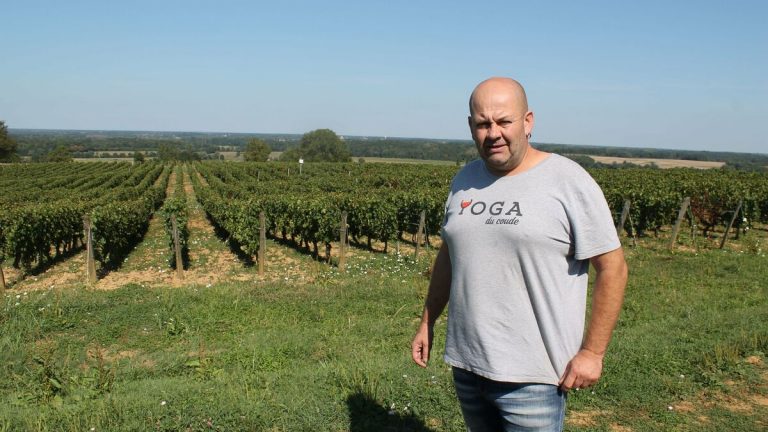 Rotalier (Jura). Jean-François Ganevat, prestigieux vigneron a choisi de vendre son domaine.