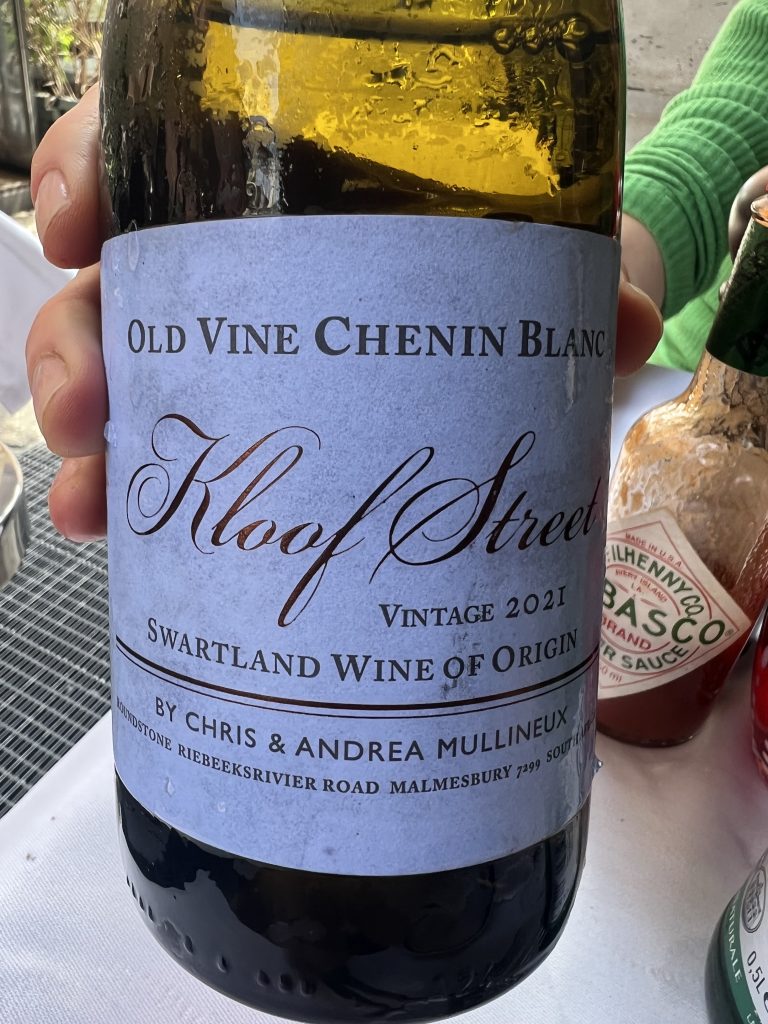 Uno Chenin Blanc sudafricano da Baccano, il posto dove bere vini internazionali a Roma